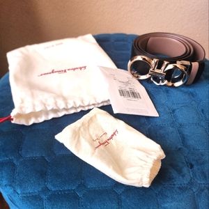 Women's Ferragamo Gancini Reversible Belt Black-Grey - Belt. 37 inches